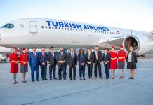 Turkish Airlines Hosts Business and Trade Secretary for the UK Kemi Badenoch in a Pivotal Meeting and Aircraft Showcase