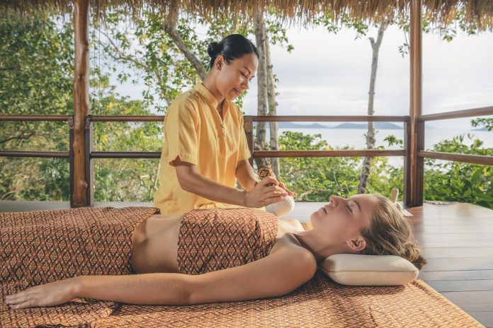 Kamalaya Wellness Sanctuary - Thai Herbal Massage
