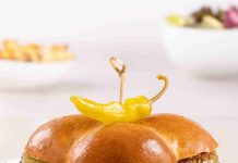 Café Bateel redefines a Classic Recipe with the launch of its Prime Wagyu Trio Burger