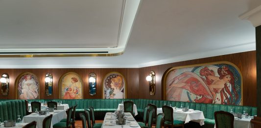 Entrecôte Café de Paris Arrives at St. Regis Al Mouj Muscat Resort