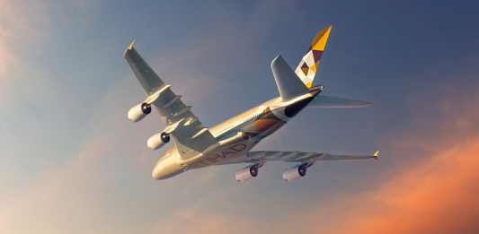 Etihad Airways marks 20 years of flying to France
